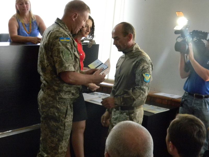 Запоріжці вшановують своїх героїв