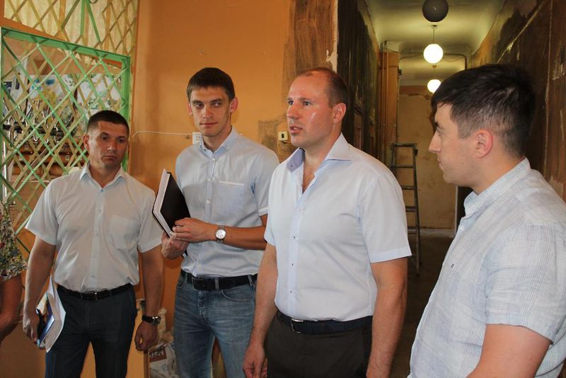 У Мелітополі стартував ремонт найбільшої дитячої бібліотеки в області