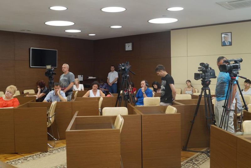 Соціальні служби перевіряють законність виплат внутрішньо переміщеним особам