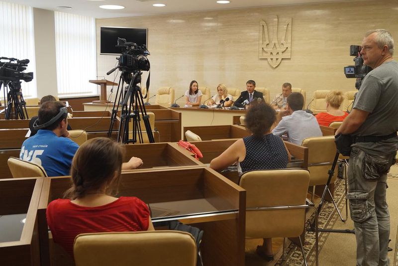 Соціальні служби перевіряють законність виплат внутрішньо переміщеним особам
