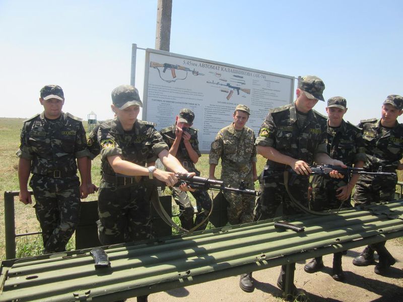 Козаки та курсанти військової кафедри  провели навчання на полігоні 
