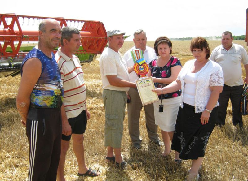 Перехідний приз жнив вибороли приазовські хлібороби