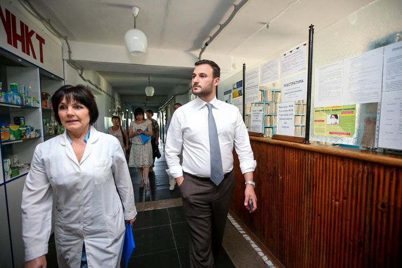 Дмитро Давтян: «Не можна  приймати рішення виключно зі свого кабінету, треба їхати до людей углиб області» 