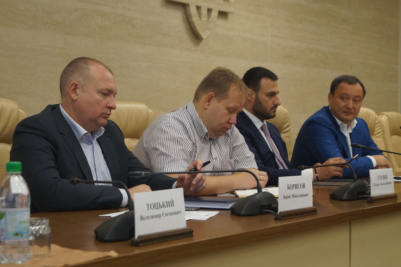 Планове завдання з відбору контрактників стане індикатором відпустки керівників районів