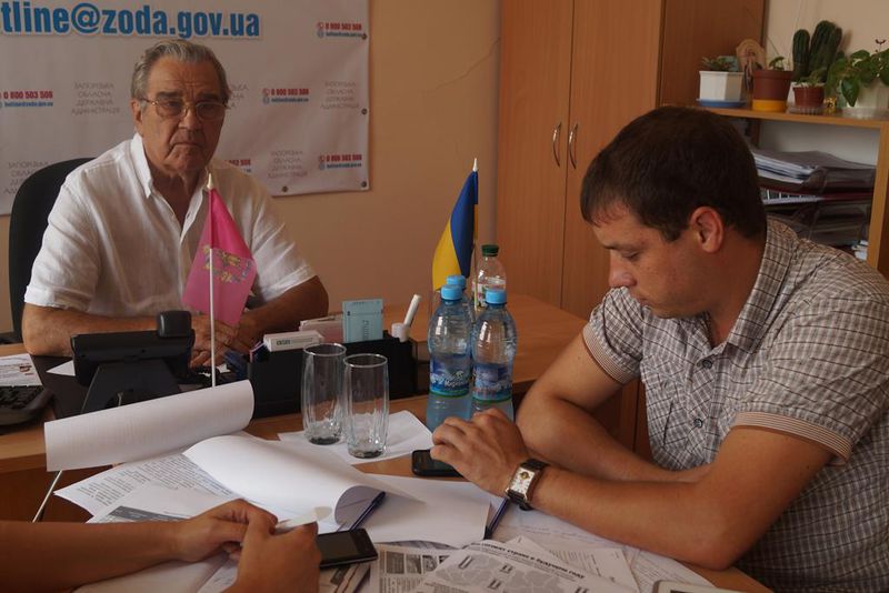 З гострими проблемами – на «гарячу» лінію