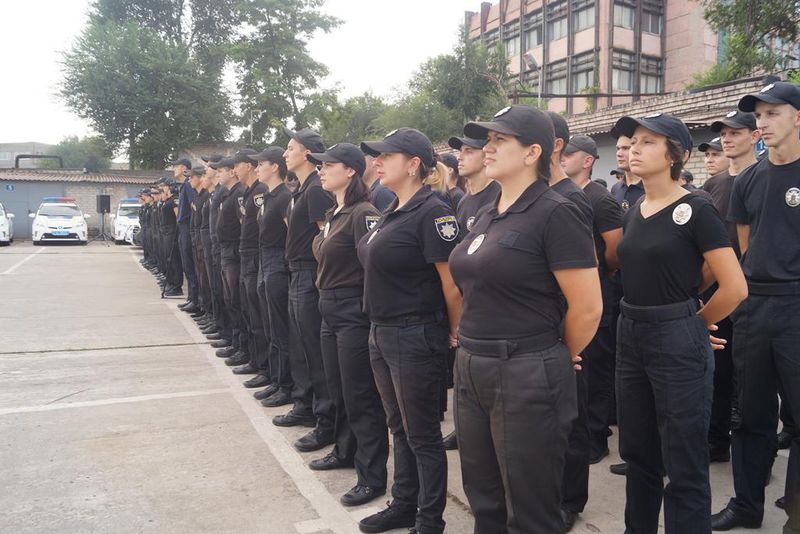Запорізькі поліцейські відзначають 100 днів служби