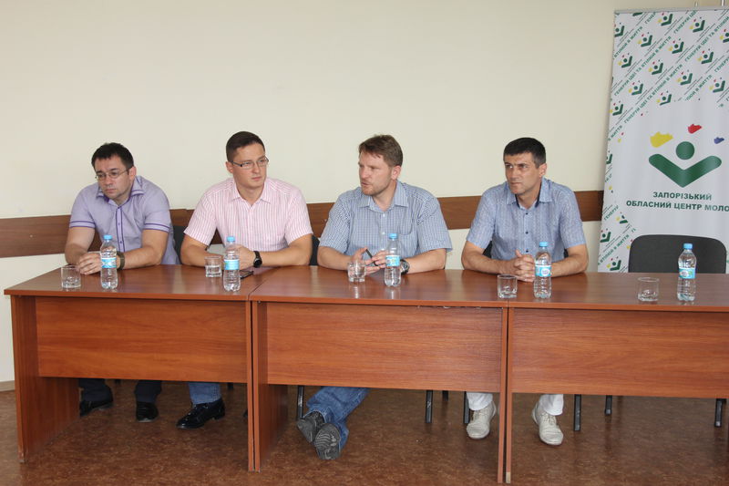 Запорізька молодь готується залучати міні-гранти від ЮНІСЕФ