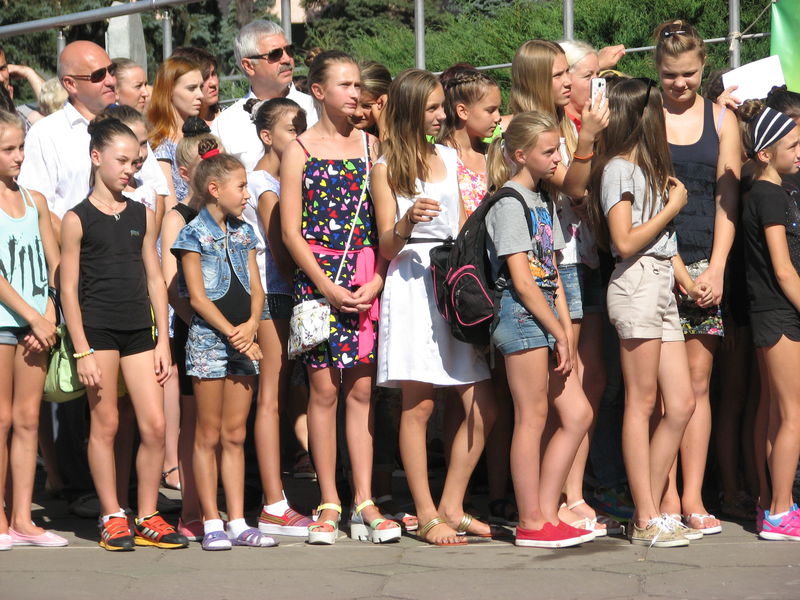 Відкриття Олімпіади запоріжці відзначили підняттям державного та олімпійського прапорів