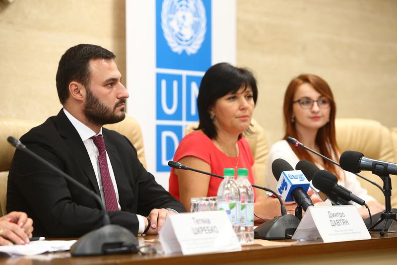 Запорізькі посадовці надаватимуть електронну декларацію, яка буде у відкритому доступі