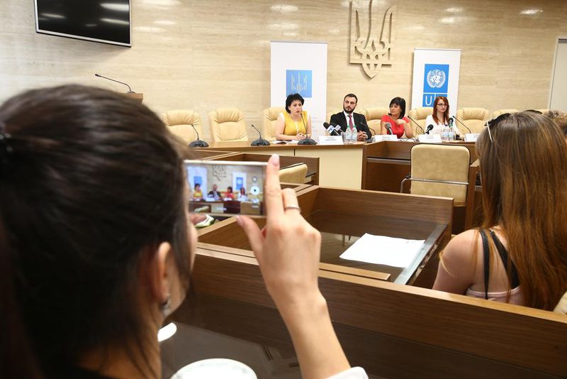 Запорізькі посадовці надаватимуть електронну декларацію, яка буде у відкритому доступі