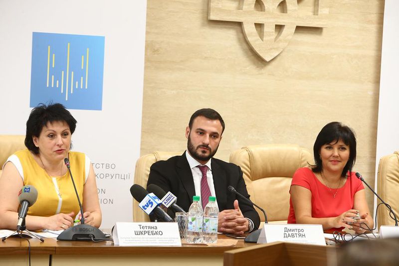 Запорізькі посадовці надаватимуть електронну декларацію, яка буде у відкритому доступі