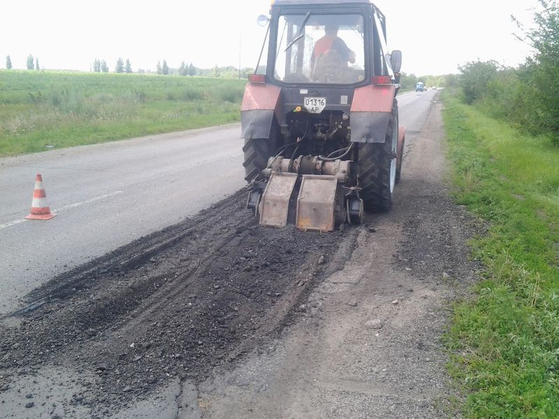 На дорогах області кипить робота