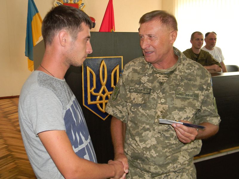 Нагороди воїнам, які захищають нашу незалежність, – до Дня незалежності 