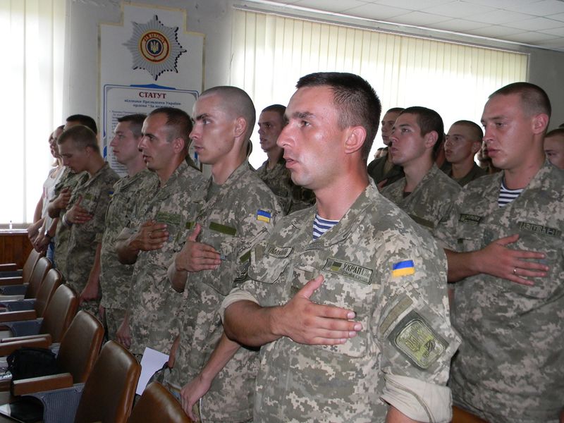 Нагороди воїнам, які захищають нашу незалежність, – до Дня незалежності 