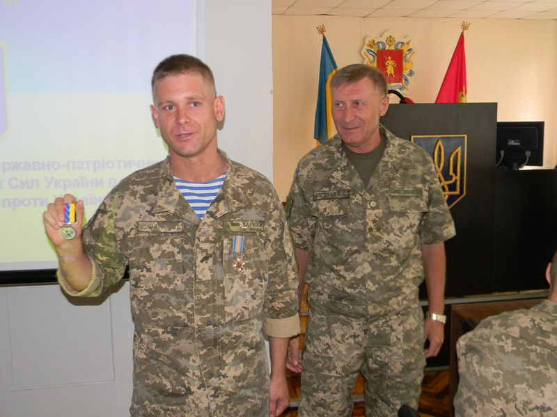 Воїни-ветерани АТО нагороджені почесними відзнаками 