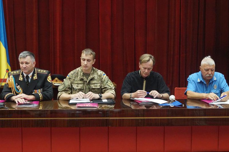 У Запоріжжі проходить Другий міжнародний конгрес козацтва