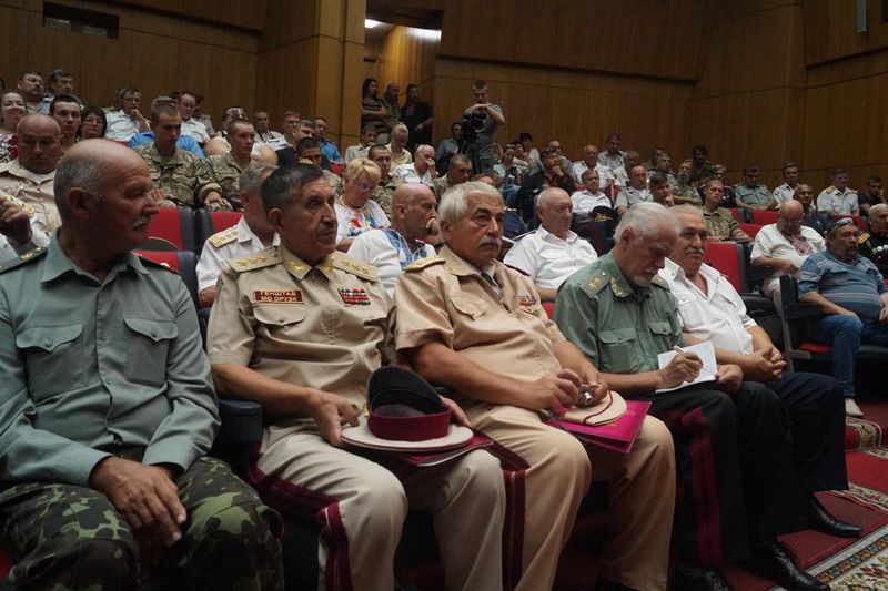 У Запоріжжі проходить Другий міжнародний конгрес козацтва