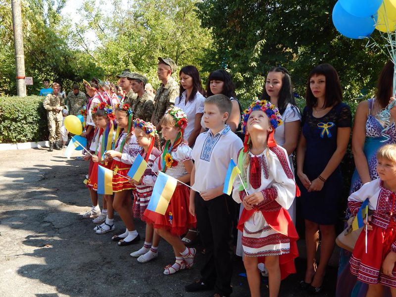 В області замайорів найвищий державний прапор України 
