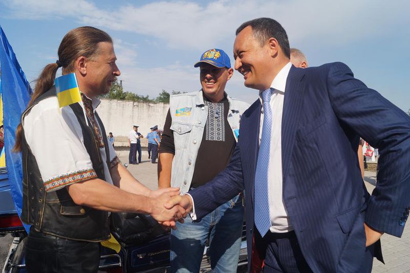 Запоріжці підняли Державний Прапор на найвищий в Україні флагшток
