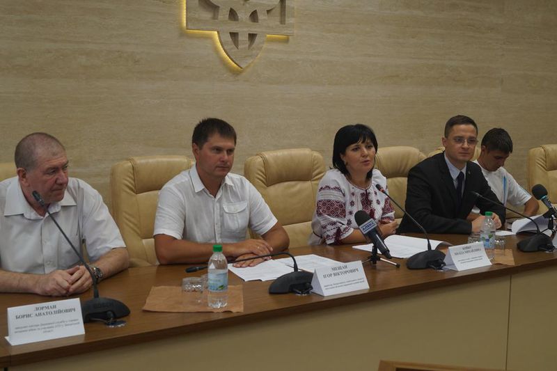 Обласна влада знаходиться на постійному зв’язку з бійцями АТО