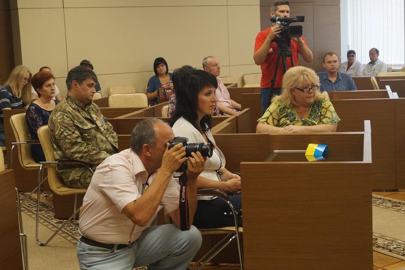 Обласна влада знаходиться на постійному зв’язку з бійцями АТО