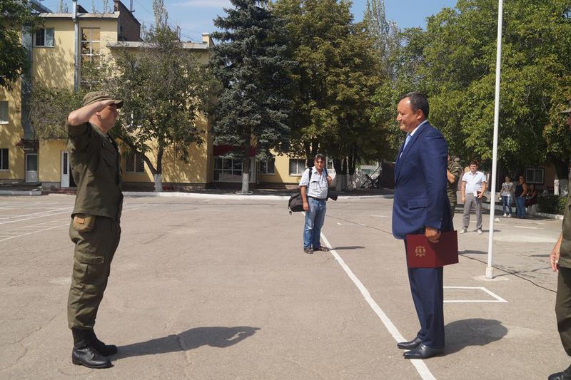 Військовослужбовці частини 3033 Нацгвардії отримали відзнаки від голови облдержадміністрації