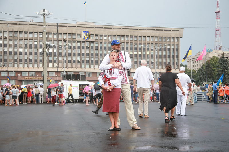 Костянтин Бриль: «Запоріжці – це одна велика та дружня родина, яка від усієї душі радіє 25-річчю Незалежності України»
