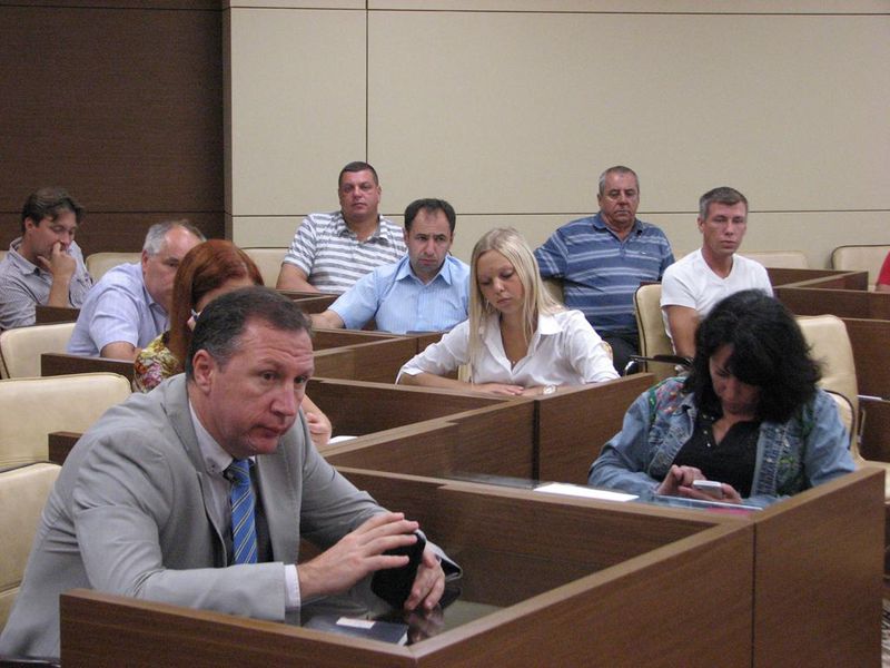 Спеціальна комісія проводить обстеження автотранспортної магістралі через  річку Дніпро
