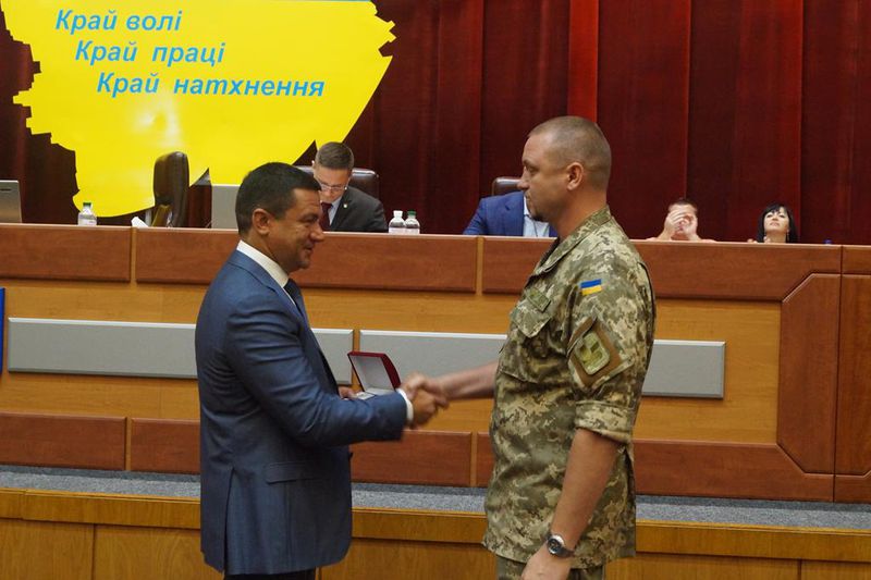 Видатні запоріжці отримали державні та обласні відзнаки за внески у становлення незалежності України