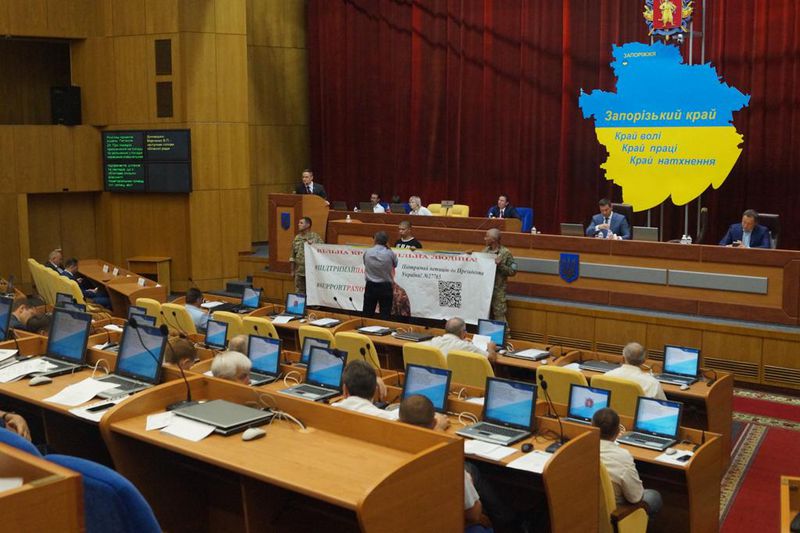 Видатні запоріжці отримали державні та обласні відзнаки за внески у становлення незалежності України