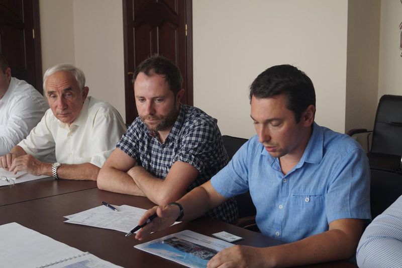 Влада міста і області тримає на контролі питання будівництва нового терміналу запорізького аеропорту