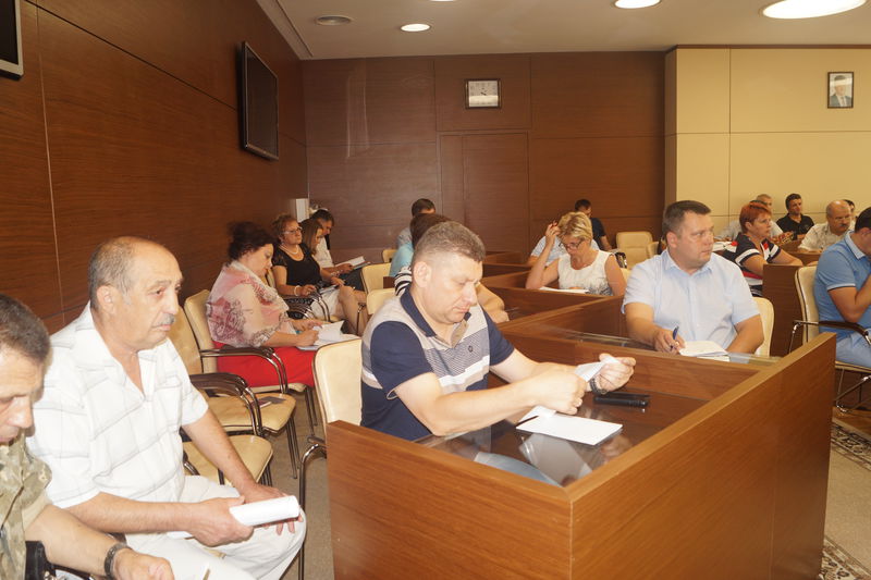 Костянтин Бриль взяв на контроль питання забруднення довкілля навколо заводу №402