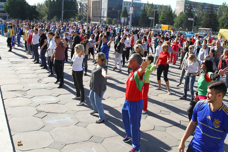 День фізичної культури запоріжці відзначать масовою зарядкою
