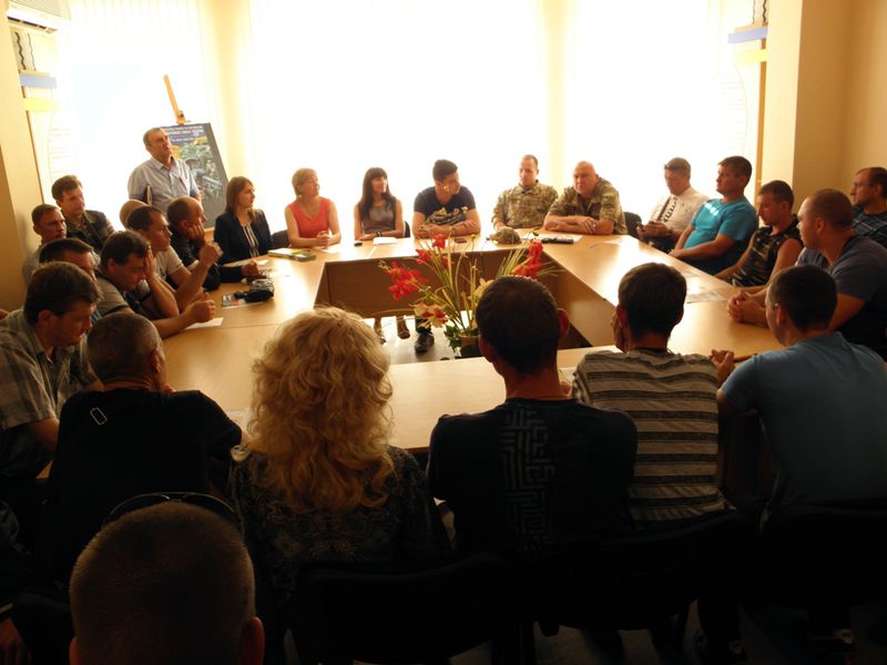 На військову службу залучено понад 2 тисячі контрактників