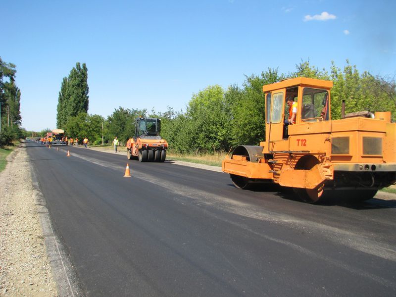 Автодороги області оновлюються