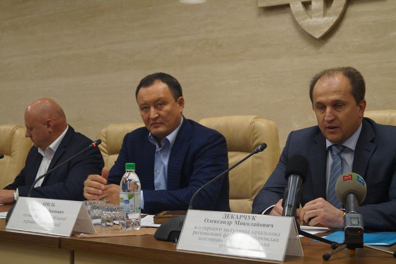 Обласна влада, правоохоронці та перевізники боротимуться за збереження залізничних вантажів
