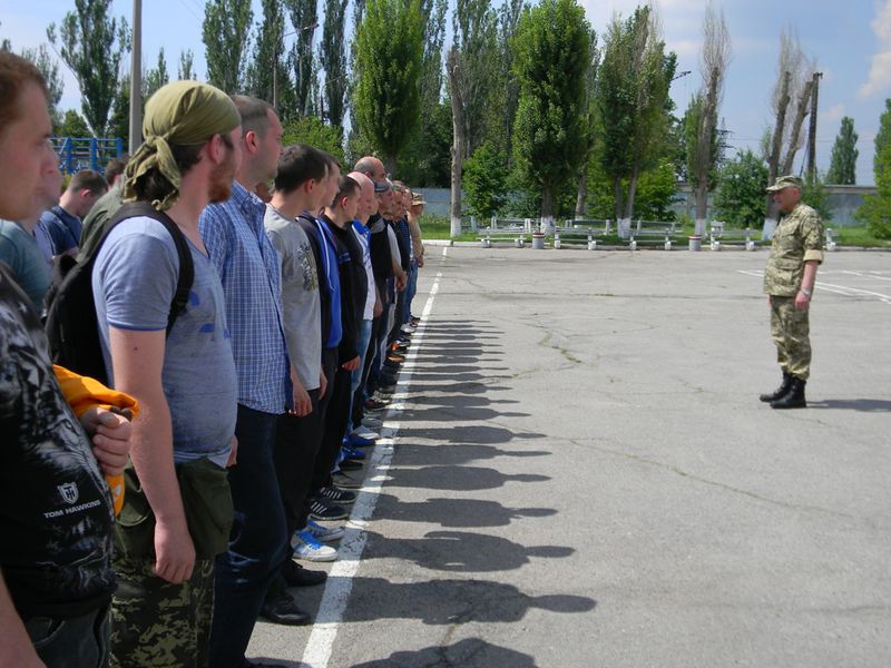Осінніх призовників уже чекають військові частини