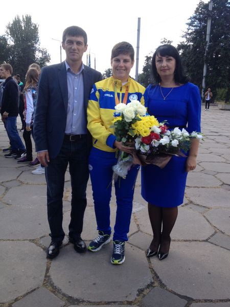 Запорізьких паралімпійців урочисто зустріли на рідній землі
