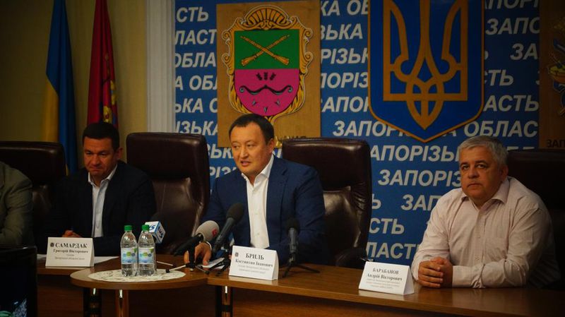 Запорізькі учасники XV Паралімпійських ігор отримали нагороди від обласної влади