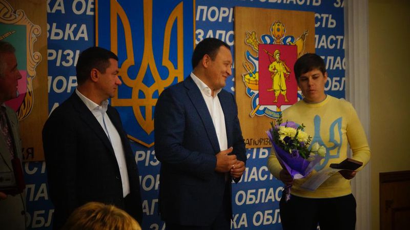 Запорізькі учасники XV Паралімпійських ігор отримали нагороди від обласної влади