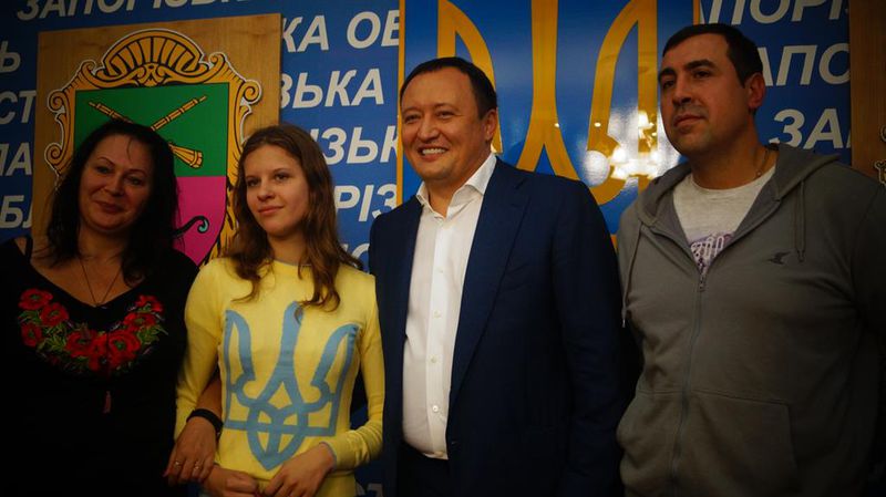 Запорізькі учасники XV Паралімпійських ігор отримали нагороди від обласної влади