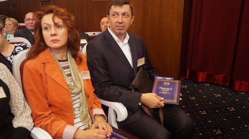 Найвидатніші педагоги області відзначені грамотами та подарунками від голови облдержадміністрації