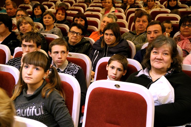 Вшанували батьків, які подарували любов дітям-сиротам