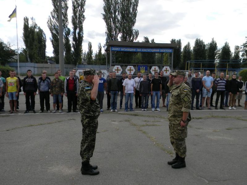 Військкомати області перевиконали планове завдання по залученню контрактників