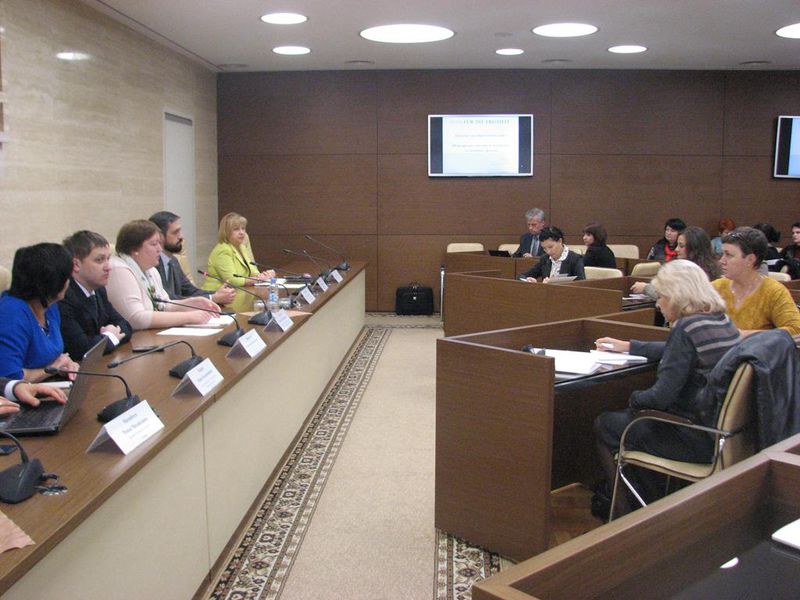 У Запоріжжі вдосконалюють роботу з надання адмінпослуг населенню