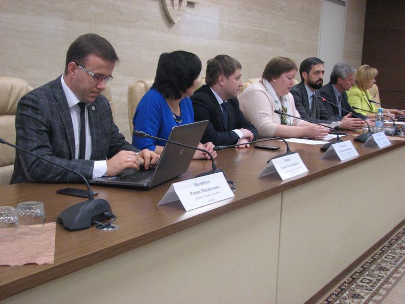 У Запоріжжі вдосконалюють роботу з надання адмінпослуг населенню