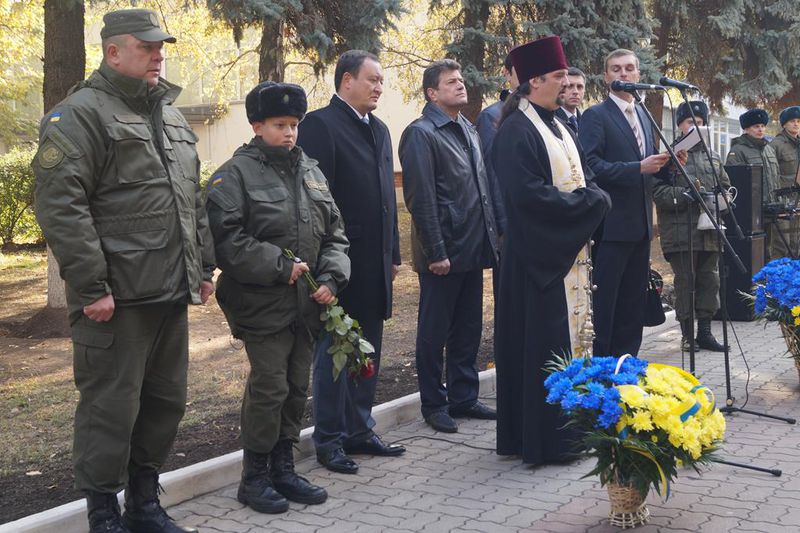Загиблим військовослужбовцям 9-го полку оперативного призначення Нацгвардії України відкрито пам’ятний знак