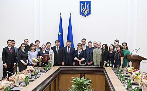 Запорізькі лауреати премії Кабінету Міністрів отримали нагороди від Прем’єр-міністра