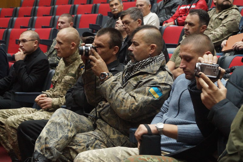 Костянтин Бриль: «У наступному році пріоритетом для обласної влади  стане будівництво житла та Центр реабілітації для учасників бойових дій»