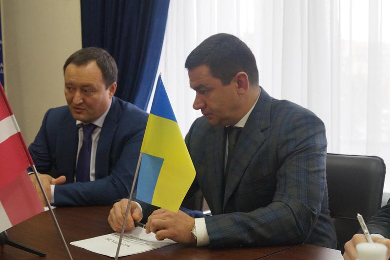 Запорізький регіон та Республіка Латвія співпрацюватимуть через почесне консульство